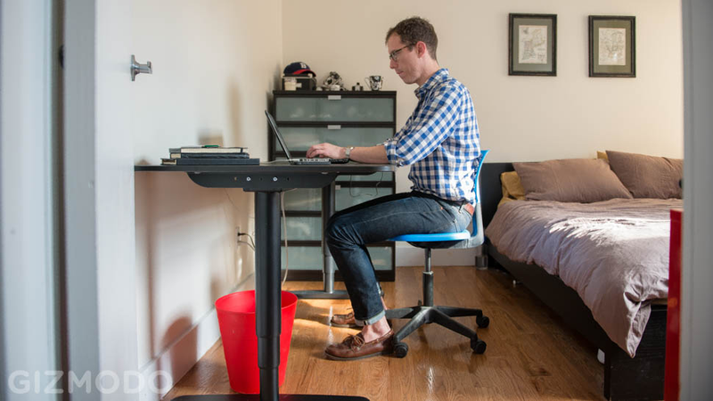 Illustration for article titled IKEA Sit/Stand Desk Review: I Can't Believe How Much I Like This